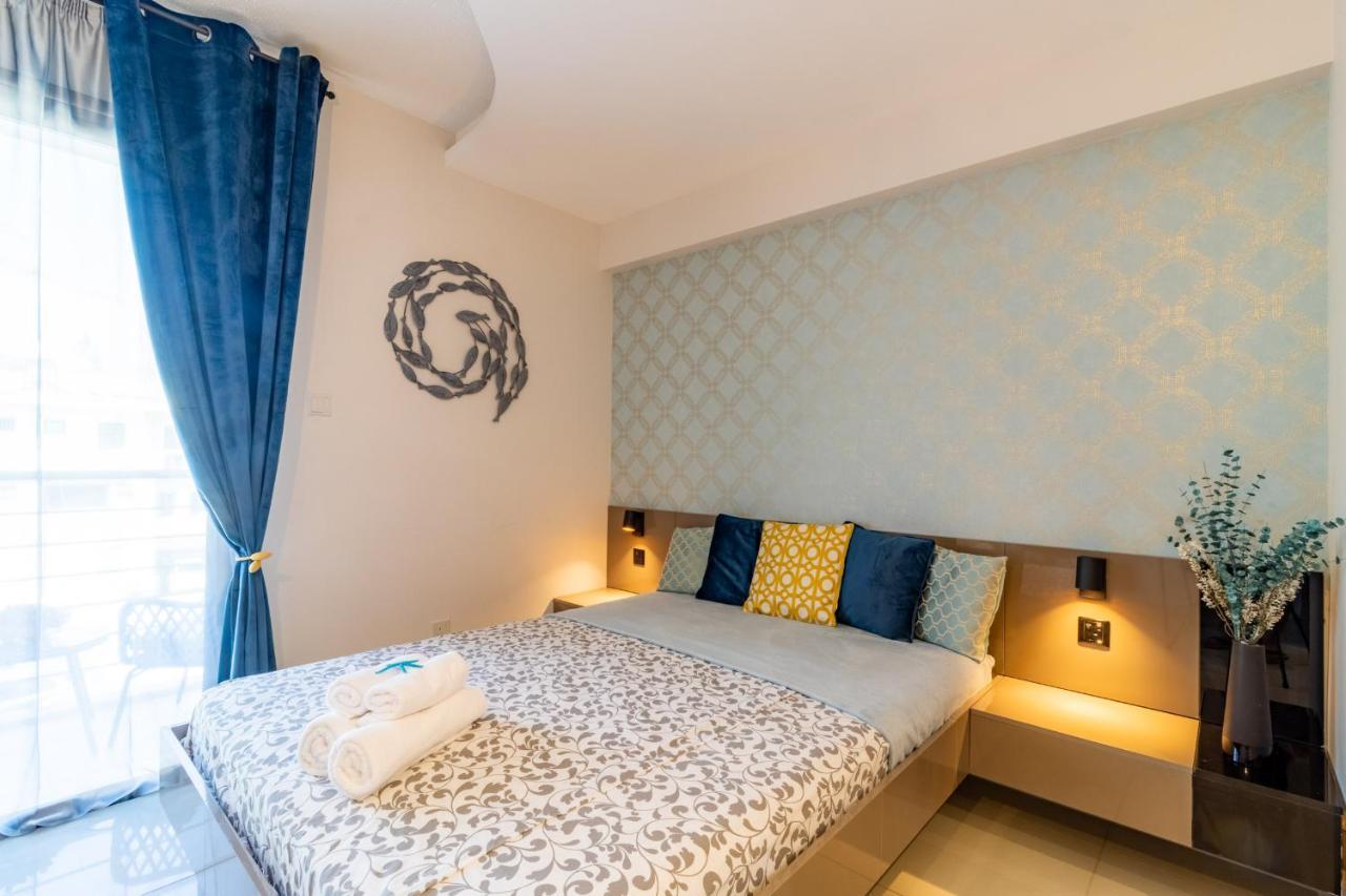 Light House - Seafront Cosy Studio With Library Paphos Exterior foto